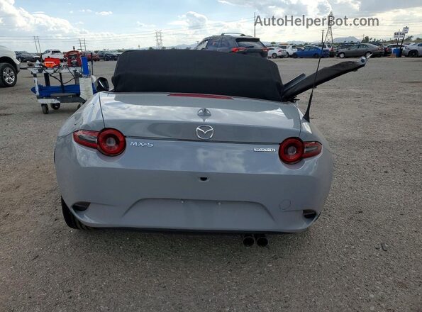 JM1NDAD72S0659966 2025 MAZDA MX-5 Серебряный Вид сзади