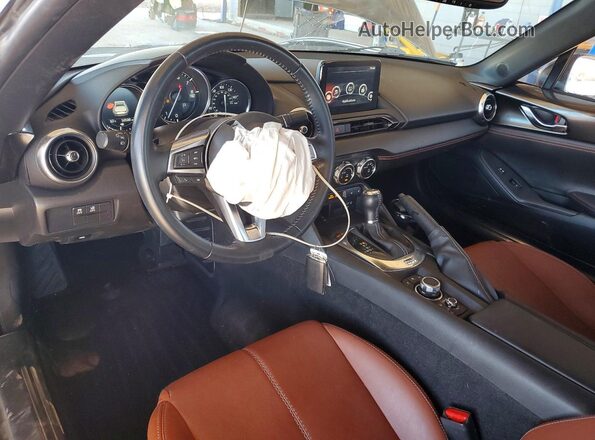 JM1NDAM70N0501890 2022 MAZDA MX-5 Gray Dashboard view