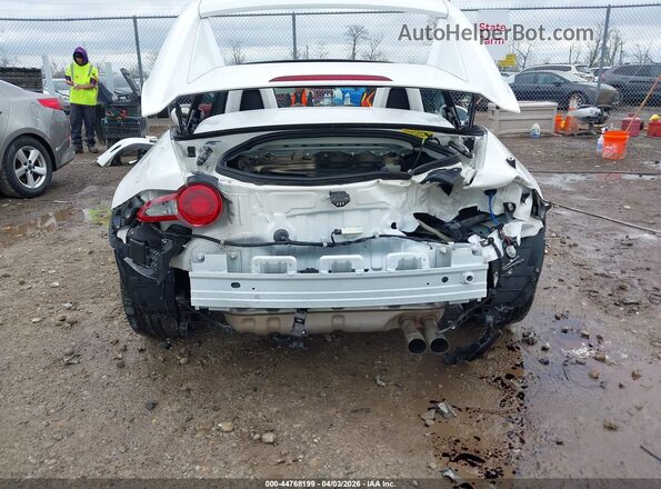 JM1NDAM70P0560649 2023 MAZDA MX-5 MIATA RF Белый Вид спереди
