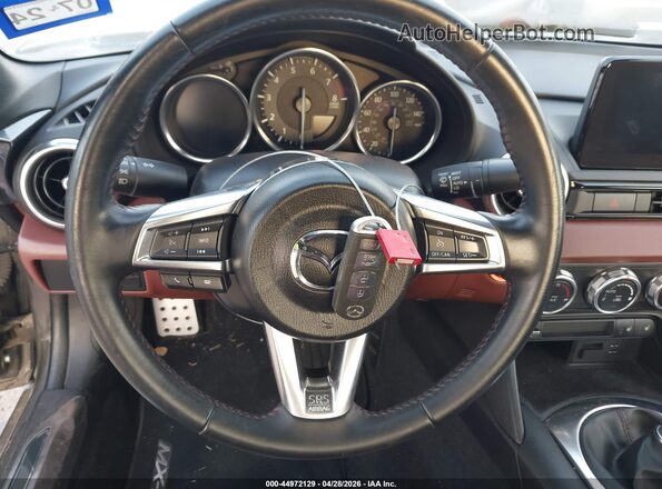 JM1NDAM71K0304464 2019 MAZDA MX-5 MIATA RF Серый Вид панели приборов
