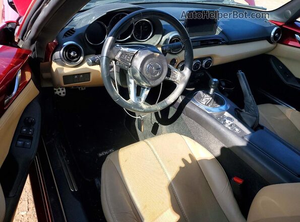 JM1NDAM71L0410060 2020 MAZDA MX-5 Red Առջևի վահանակի տեսք