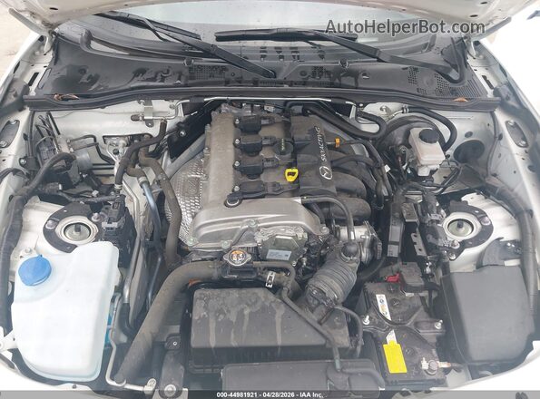 JM1NDAM71R0600305 2024 MAZDA MX-5 MIATA RF White Հետևի տեսք
