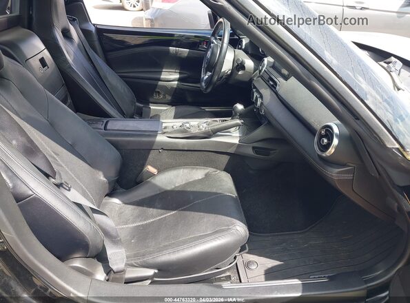 JM1NDAM73L0411596 2020 MAZDA MX-5 MIATA RF Черный Вид салона спереди