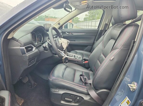JM3KFBCL2R0460046 2024 MAZDA CX-5 Gray Вид салону спереду