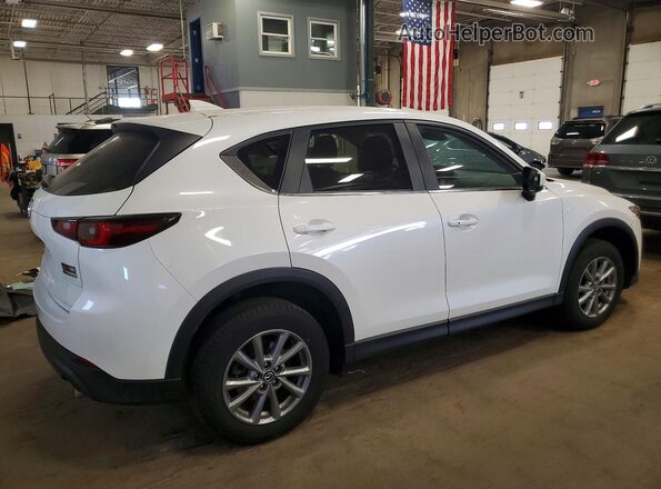 JM3KFBCM8N1548631 2022 MAZDA CX-5 White Trasero derecho