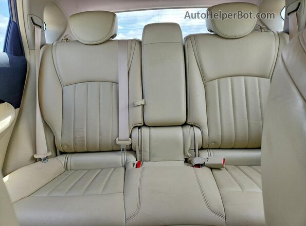 JN1BJ0RP7HM381908 2017 INFINITI QX50 Белый Вид задних сидений