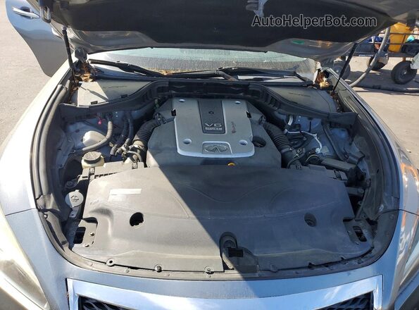 JN1BY1AP2JM180212 2018 INFINITI Q70 Gray Rear interior view