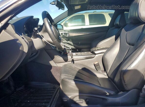 JN1CV7EKXJM200074 2018 INFINITI Q60 Charcoal Front interior view