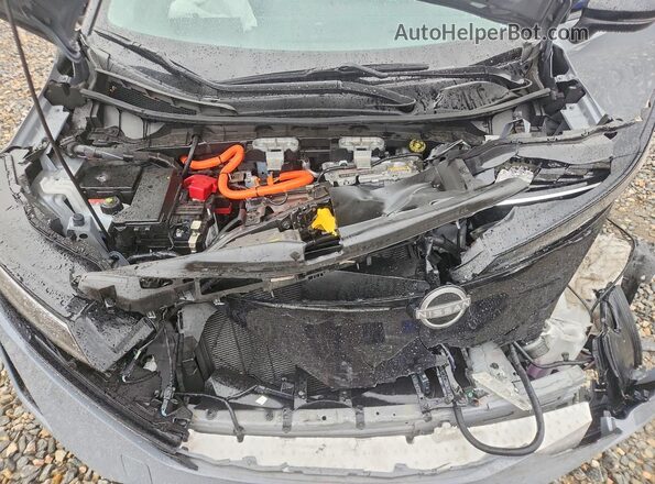 JN1DF0CD0RM741319 2024 NISSAN ARIYA Gray Vista del compartimento del motor