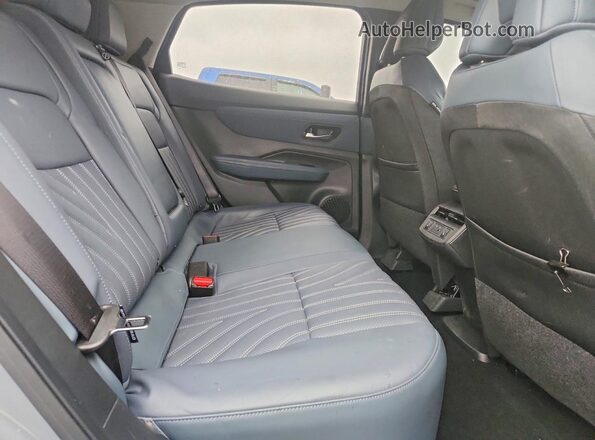 JN1DF0CD0RM741319 2024 NISSAN ARIYA Gray Vista interior trasera
