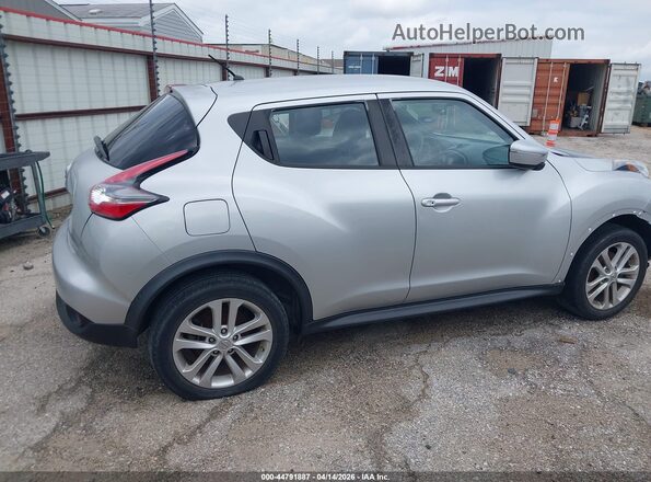 JN8AF5MR0HT702133 2017 NISSAN JUKE Silver უკანა სალონის ხედი