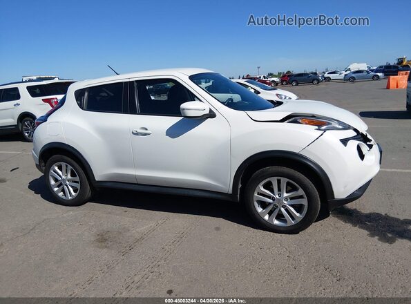 JN8AF5MR1HT703002 2017 NISSAN JUKE Белый Вид задней части салона