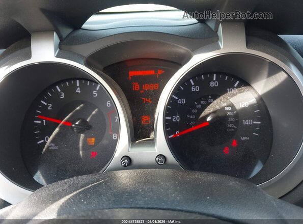 JN8AF5MV7HT754095 2017 NISSAN JUKE Blue Вид задніх сидінь