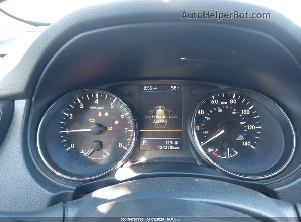 JN8AT2MT2JW487720 2018 NISSAN ROGUE Silver უკანა სავარძლების ხედი