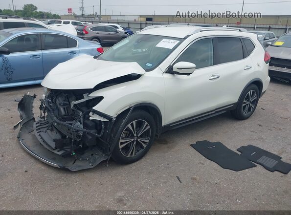 JN8AT2MT7HW408262 2017 NISSAN ROGUE White წინა მარცხენა ხედი სამი მეოთხედიდან