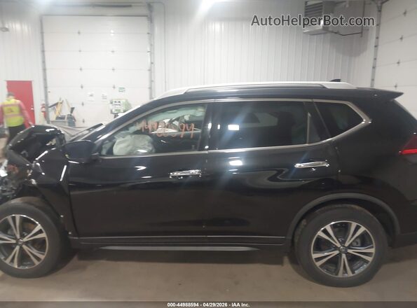 JN8AT2MV5LW139317 2020 NISSAN ROGUE Black Սալոնի հետևի տեսք