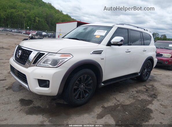 JN8AY2NE5H9702257 2017 NISSAN ARMADA White Przód lewy