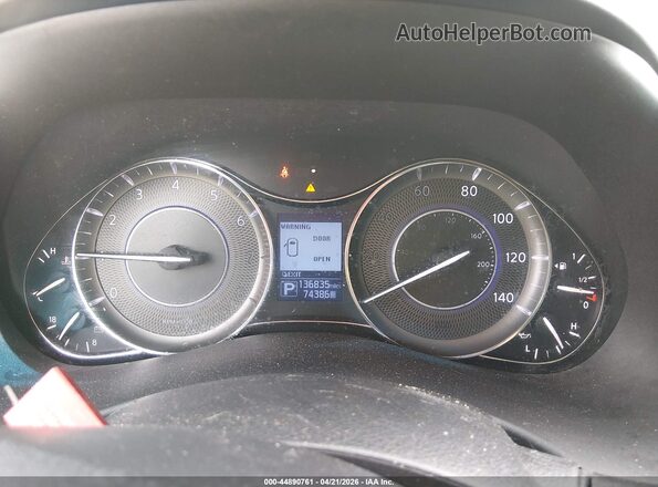 JN8AZ2NF6H9646366 2017 INFINITI QX80 Gray Vista de los asientos traseros
