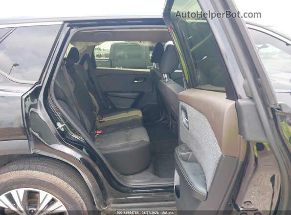 JN8BT3BA1PW412754 2023 NISSAN ROGUE Black Вид наклейки з VIN-кодом