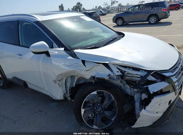 JN8BT3BA9SW005192 2025 NISSAN ROGUE White Вид спереду