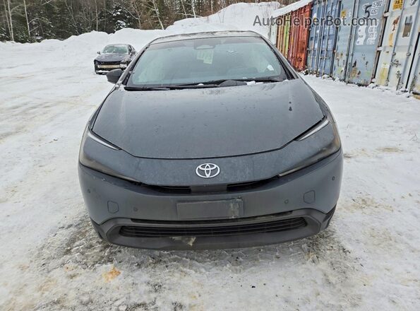JTDACACU5R3013127 2024 TOYOTA PRIUS Charcoal Դիմացի տեսք