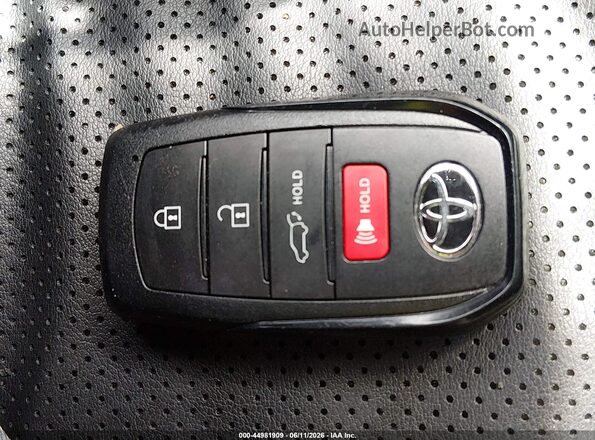 JTDACACU6R3014657 2024 TOYOTA PRIUS PRIME Серебряный Вид панели приборов
