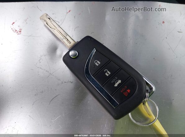 JTDB4MEE0R3020107 2024 TOYOTA LL Blue Vista del salpicadero
