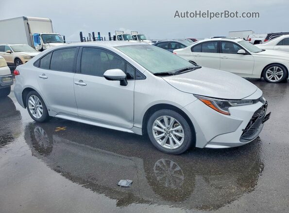 JTDB4MEE9PJ002584 2023 TOYOTA LL Silver წინა მარჯვენა