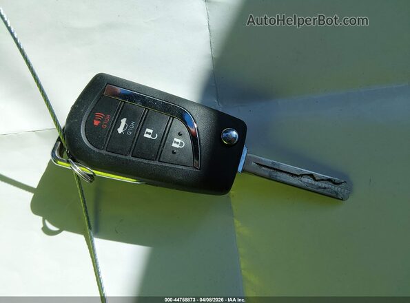 JTDBCMFE3T3112899 2026 TOYOTA LL Black Vista del salpicadero