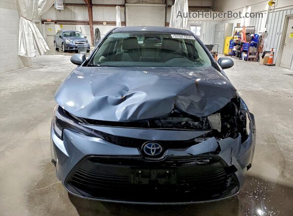 JTDBDMHE6S3020727 2025 TOYOTA LL Blue Դիմացի տեսք