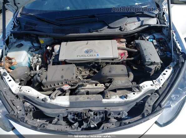 JTDBVRBD5HA001987 2017 TOYOTA MIRAI White Вид ззаду