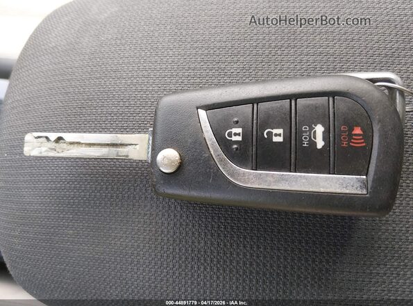 JTDEPRAE5LJ013907 2020 TOYOTA LL Белый Вид панели приборов