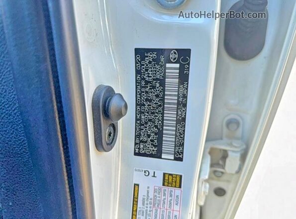 JTDKARFUXL3119679 2020 TOYOTA PRIUS White Widok tylnych siedzeń