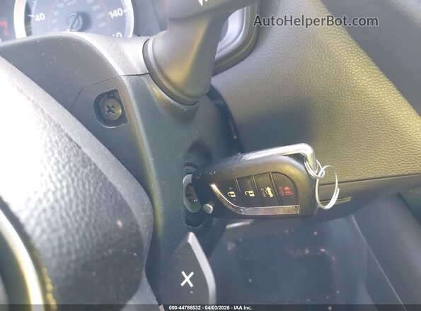JTDS4MCE7MJ070283 2021 TOYOTA LL Silver Widok deski rozdzielczej