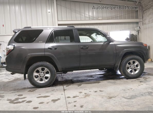 JTEMU5JR2P6162859 2023 TOYOTA 4RUNNER Gray 