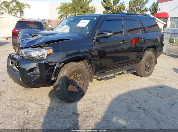 JTERU5JRXR6232553 2024 TOYOTA 4RUNNER Черный Передняя левая четверть