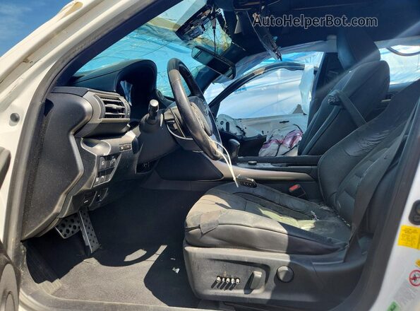 JTHBA1D26K5085437 2019 LEXUS IS White წინა სალონის ხედი