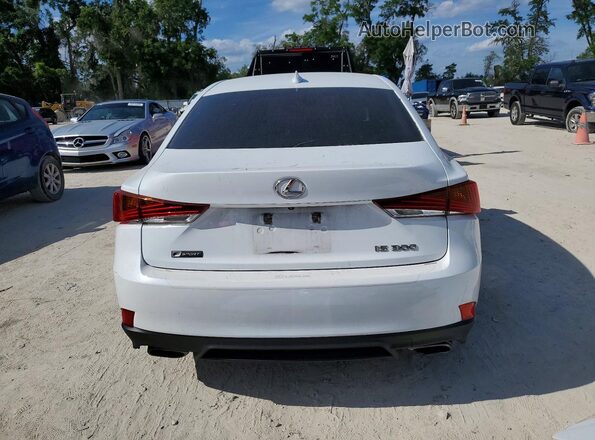 JTHBA1D29J5065763 2018 LEXUS IS White Հետևի տեսք