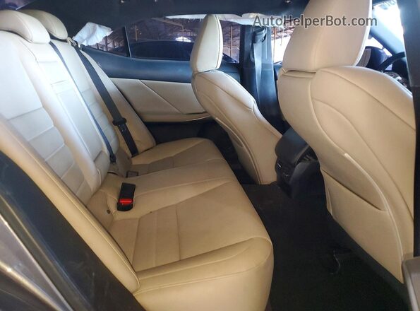 JTHBA1D2XJ5077968 2018 LEXUS IS Gray Rear seats view
