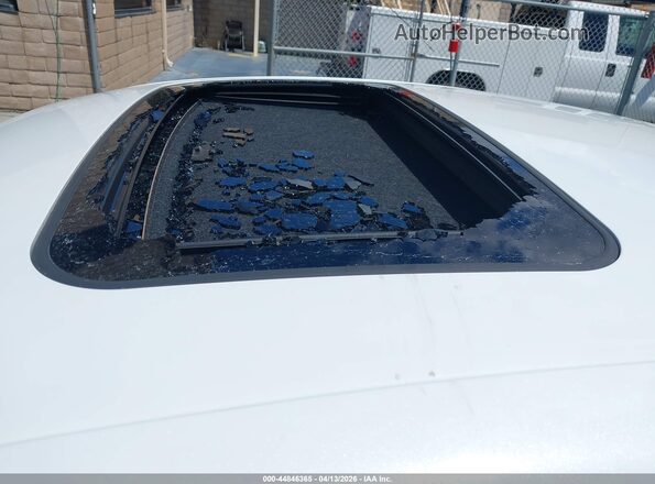 JTHBA1D2XK5091614 2019 LEXUS IS 300 White 