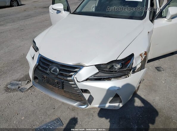 JTHC81D23K5039225 2019 LEXUS IS 300 White Widok z przodu