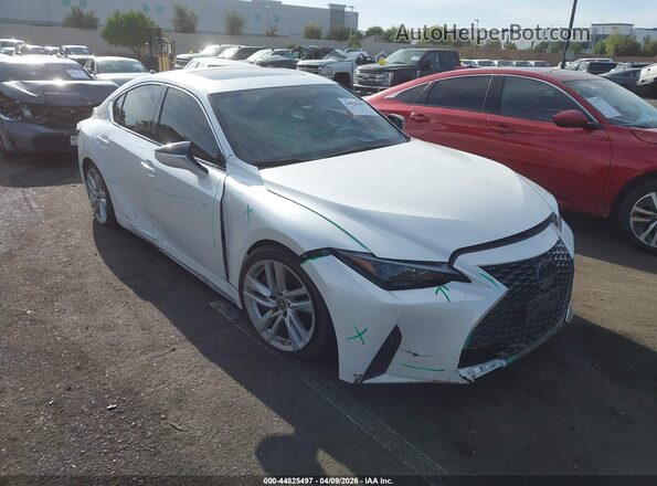 JTHCA1D29M5109558 2021 LEXUS IS 300 White 