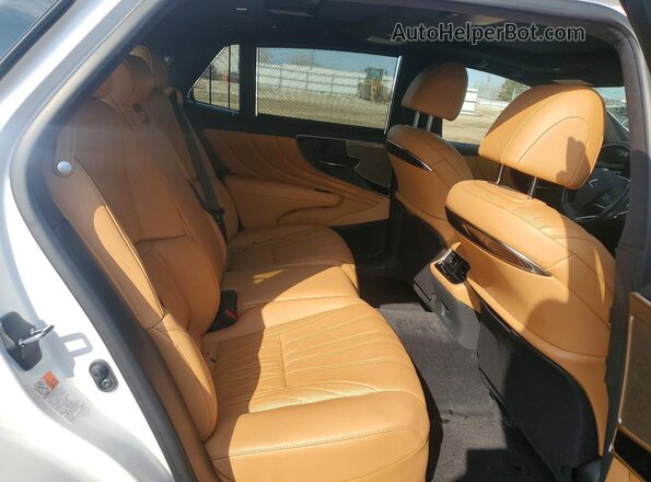 JTHG5LGF2R5012564 2024 LEXUS LS White Հետևի նստատեղերի տեսք