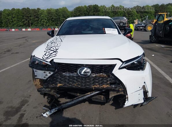JTHGZ1B29S5092934 2025 LEXUS IS 350 White Vista del cuadro de instrumentos