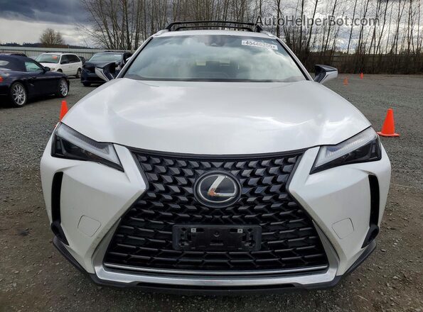 JTHP9JBH7P2069357 2023 LEXUS UX Белый Вид спереди