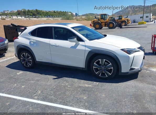 JTHU9JBH9K2016512 2019 LEXUS UX 250H White 360 interior view
