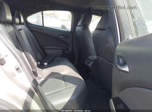 JTHX3JBH7L2030120 2020 LEXUS UX 200 Silver Вид наклейки з VIN-кодом