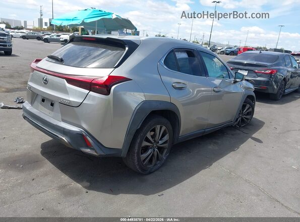 JTHY3JBH2K2014605 2019 LEXUS UX 200 Silver Задня права чверть