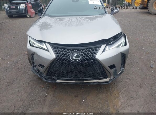 JTHY3JBH3K2002995 2019 LEXUS UX 200 Silver წინა ხედი