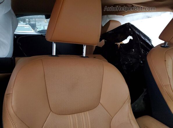 JTJGGCEZ2R2016282 2024 LEXUS NX White Widok tylnych siedzeń